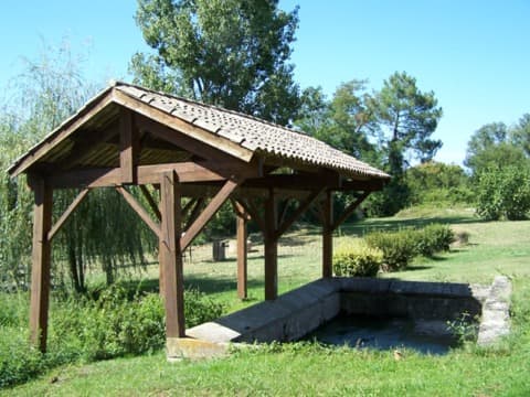 Couvreur Auros