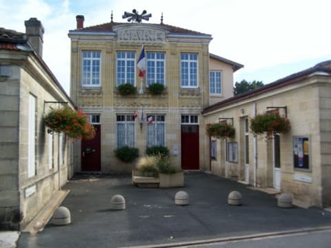 Couvreur Ayguemorte-les-Graves