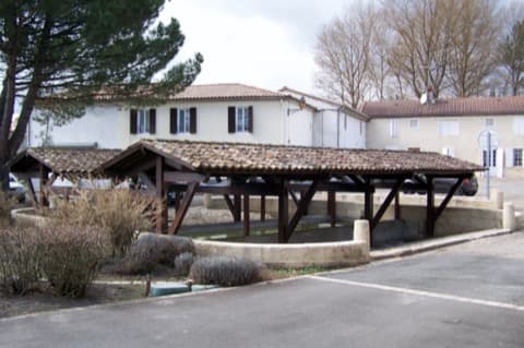 Couvreur Illats