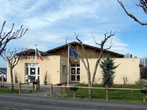 Couvreur Lados