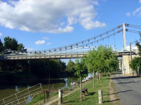 Couvreur Saint-Denis-de-Pile