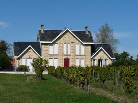 Couvreur Saint-Vivien-de-Blaye