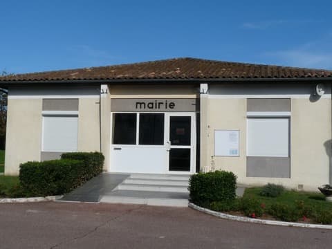 Couvreur Saint-Yzan-de-Soudiac