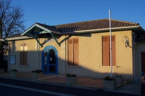 Couvreur Sainte-Foy-la-Longue